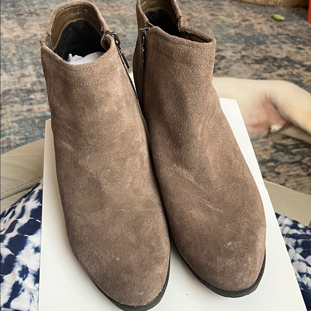 Blondo Brown Ankle Boots